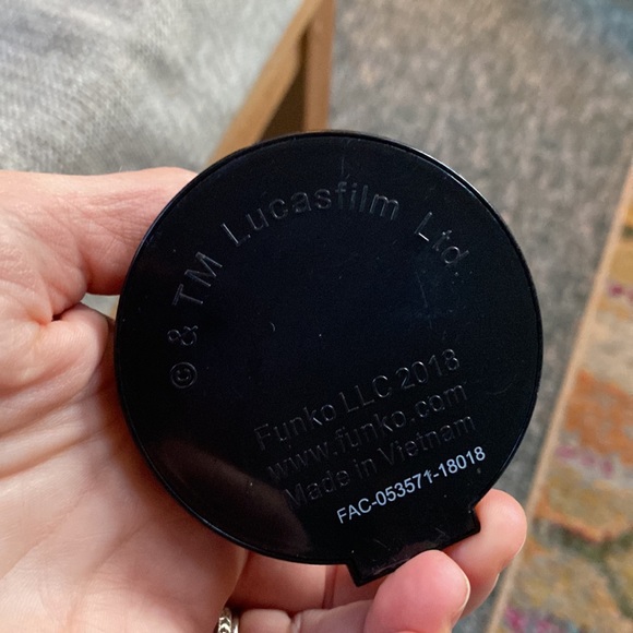 Chewbacca Funko Pop with goggles - Picture 3 of 3